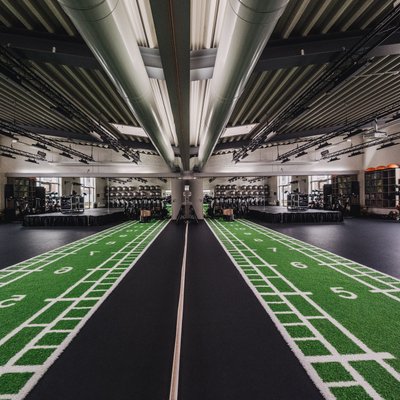 Tatkraft_Fitnessstudio_Neunhaus_Trainingsbereich_19